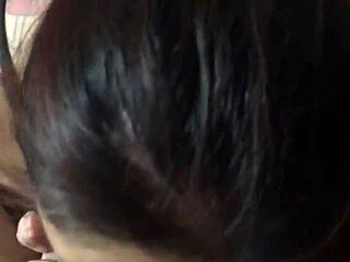 Isteri Suka Hisap Batang Keras