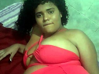 Pregnant babe touches herself solo in amateur sexy video.