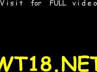 ¿El coño de la hermosa caliente lamido en concurso salvaje de adolescente?