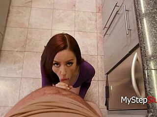 Vanna Bardot pays debt with teen pussy