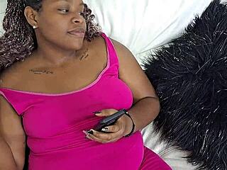 caliento a la puta de mi hermanastra para que chupe la polla parte 1