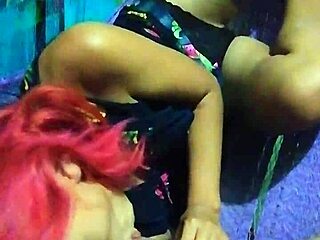 Młoda 18+ robi oral i ręczną w hamaku