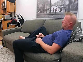 britney mason gets anal hardcore on living room couch!!