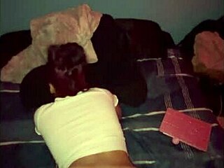 Princesa Yaya recibe un creampie de cumpleaños con mamada y acción en el culo en película completa!