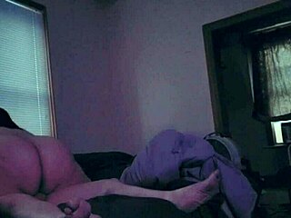 Bbw wife rides cowgirl and doggystyle on hidden cam creampie