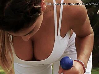 Cinthia Fernandez Performs Arm Exercises In Body Secrets