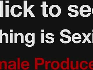 Honey Yanks Raven Snow Klimaks di Waktu Mandi Seksi