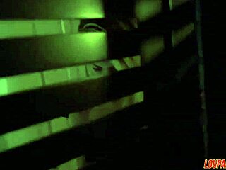 blonde chubby girl gives pussy