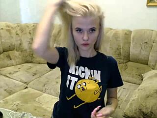 สาวลัตเวียน่ารัก 18+ แชทบนเว็บแคม