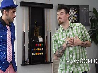 Horny Curvy MILF Hoes Try FREEUSE GANGBANG with FAT FUCKING GROUP!