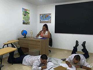 Threesome in the university with teacher Roxana Caputo and Daniclarkoficial