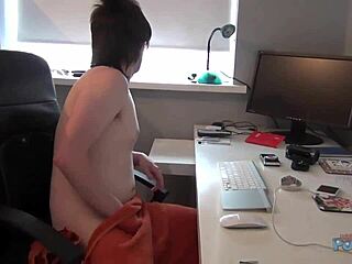 kimberly scott has a total nerd obsession in this video