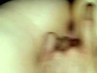 I try my first squirting with extrem wet pussy, oh wow!