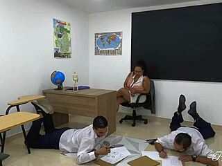 Threesome in the university with teacher Roxana Caputo and Daniclarkoficial