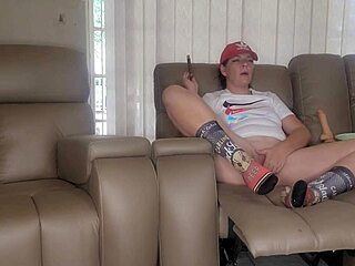 Smoking Stepsis Engages in Mutual Masturbation with Small Tits Babe in Homemade Video!