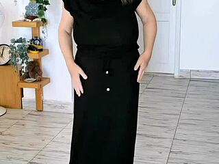 Huge Bouncing Tits In Black Stockings And Heels By Milf MariaOld