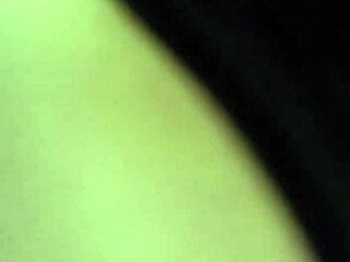 boogie makes white girl tap out fast in the match