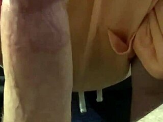 i love sucking dick and swallowing cum