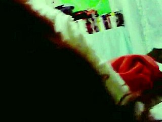 couple female giving blow job to monster cock 😘