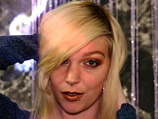 sexy gamergirlroxy in slow motion non-nude video