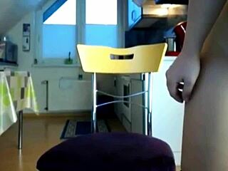 Cute Sexydea Squirts Anal On Webcam