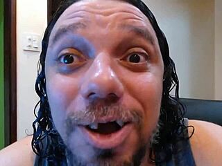 Don’t push me, I’m not into guys at all.