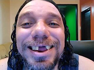 Don’t push me, I’m not into guys at all.