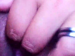 I Moan Loudly While Masturbating As An Amateur Prostitute