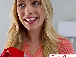 swapmom discovers junior masturbating with her lingerie