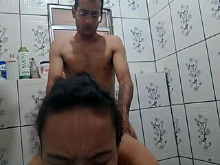 Fucking my hot young girlfriend in the bathroom, she's moaning so loud 😍