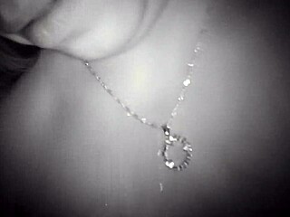 want to see my girlfriend at the glory hole making strangers cum?