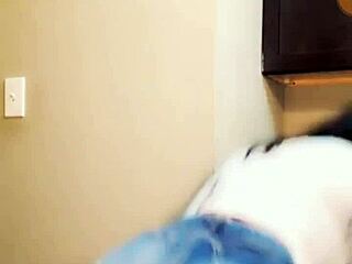 Ebony Teen Deepthroats in Shorts Dancing