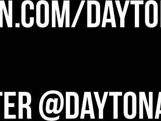 Oi! Daytona Hale Quer Sua Porra nos Peitos e no Rosto!