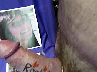 jeff pays tribute to rachel online