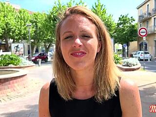 Julie Milf Coquine En Quete De Plaisir Part 1