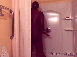 silent shower with blu meree