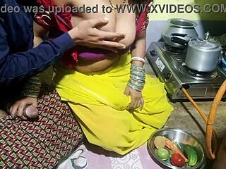 Porasin kaverin vaimon doggy-tyyliin keittiössä bengali-äänillä