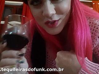 Débora Fantine in Motel Webcam