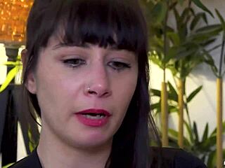 Casting with cléo jeune for libertine fun.