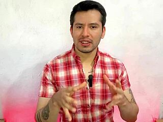 Straight Friend Lets Gay Buddy Suck His 23cm Big Cock