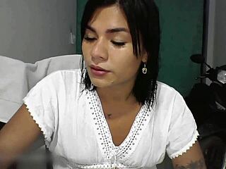 Angelique, the trans goddess, tests her new live streaming page
