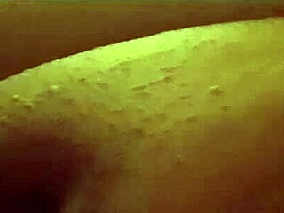 topanga1234 shows off her big natural tits while masturbating