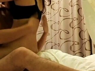 Meeting beautiful woman yuan jingjing in chengdu qingyang district