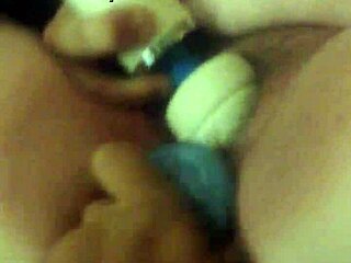 Husband records masturbating wife's squirting pussy