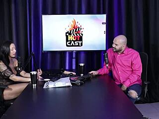 가장 이상한 섹스 장소는 교회 고해실에서 코로인하랑, 묘지에서 녹화했어 파울로 아벨라르 TIV 모델 쉬어 레드