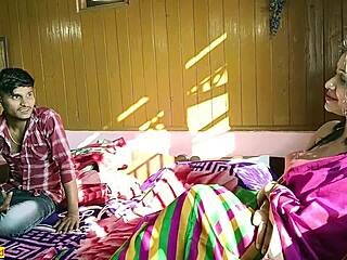 Schöne Bhabhi's erstes wildes Sex mit Devar