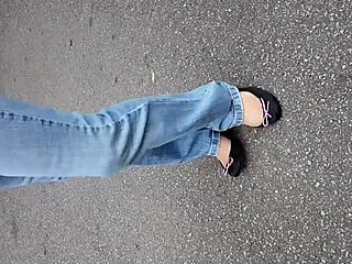 Intimate Webcam Session With Amateur Fetish Enthusiast