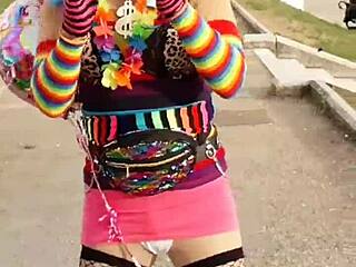 Crossdresser Tandooridick69 shows off her goods