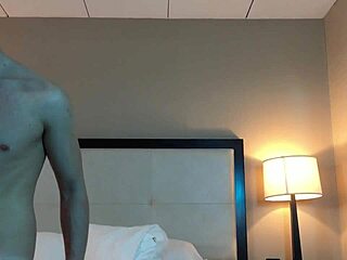 sexy petite woman want to see her fucked