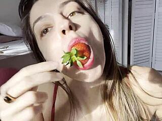 Melena maria rya in hot lingerie